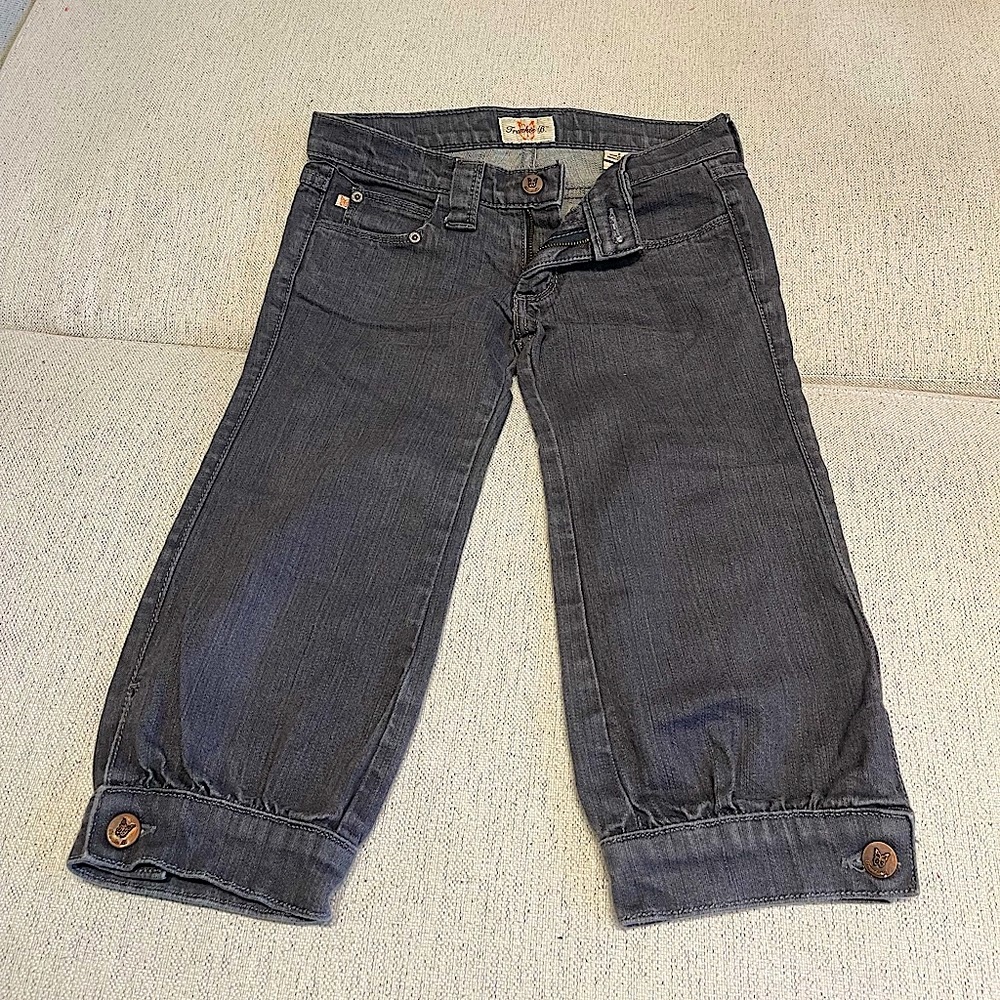 Frankie B Crop Denim Jeans Low Rise - Y2K Vintage - Size 2 - Heart Back Pockets